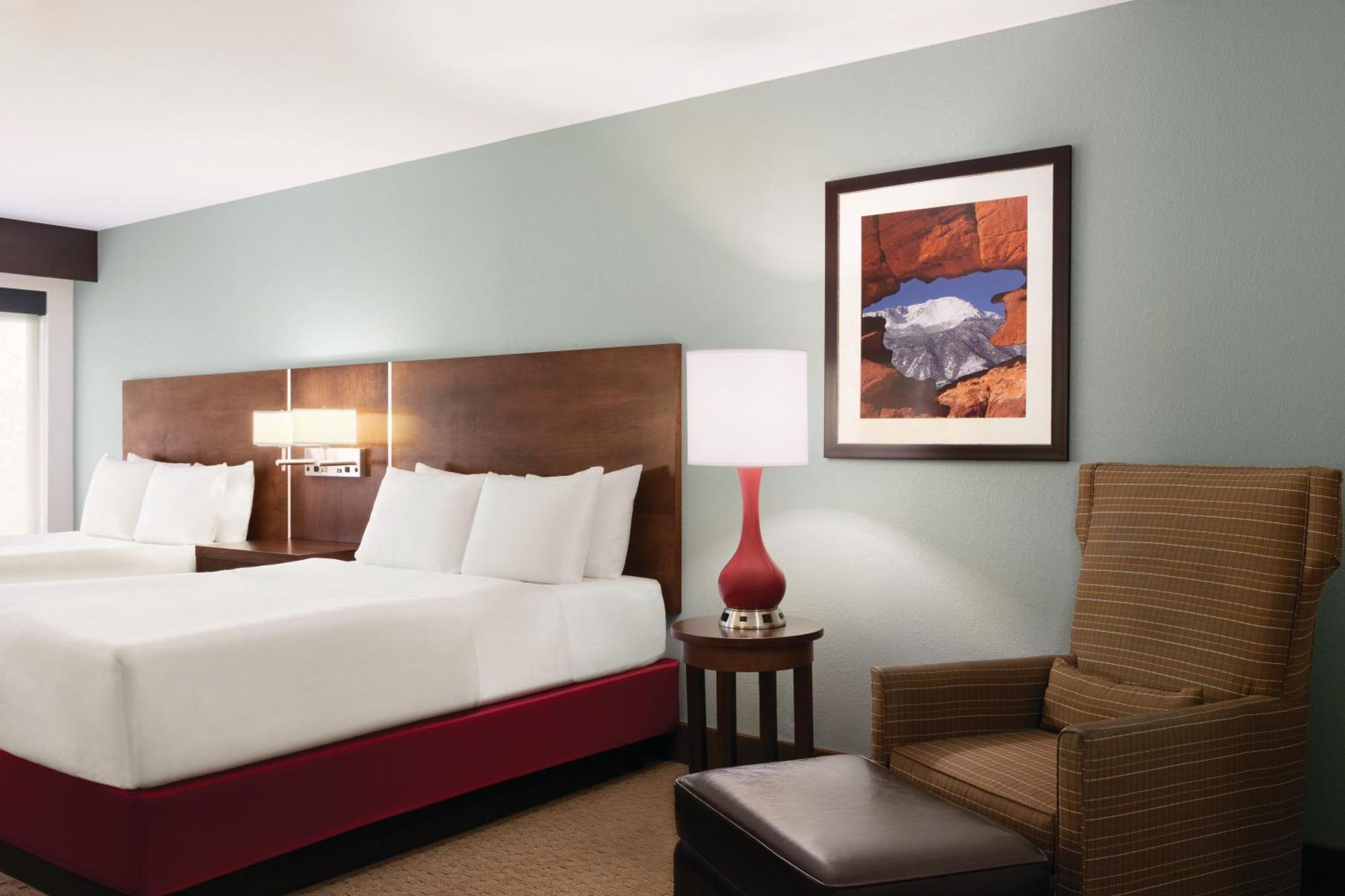 Radisson Hotel Colorado Springs Airport ภายนอก รูปภาพ